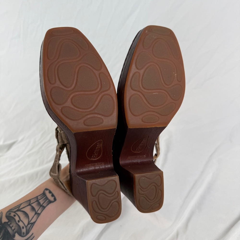 Born Gray Suede Platform Clogs Slingback Harness Mules Square Toe Casual Fall 9M - Picture 6 of 9